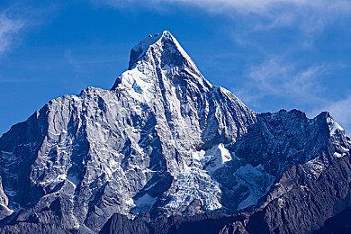 E3：定格动画冒险游戏《Harold Halibut》实机演示 手工打造人物场景